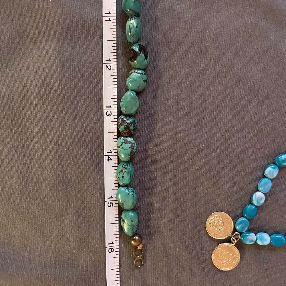 Turquoise Vintage Genuine Spider Vein Necklace 16”